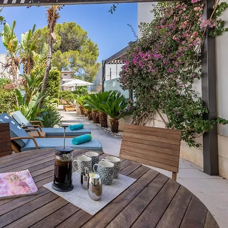 La Nau - Fantastic With Hot Tub And Pool, Just Steps Away From Lägenhet *