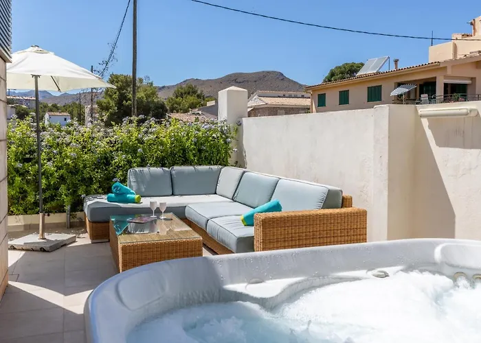 Daire La Nau - Fantastic With Hot Tub And Pool, Just Steps Away From *