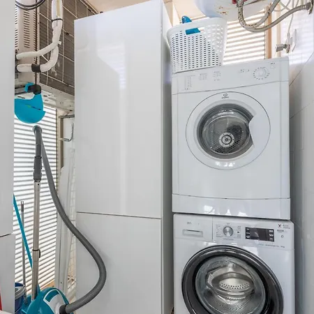 La Nau - Fantastic With Hot Tub And Pool, Just Steps Away From * Порт-де-Польєнса