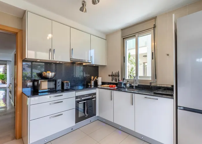 Apartment La Nau - Fantastic With Hot Tub And Pool, Just Steps Away From Port de Pollenca